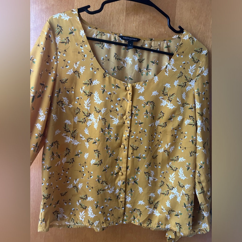 Banana Republic Top